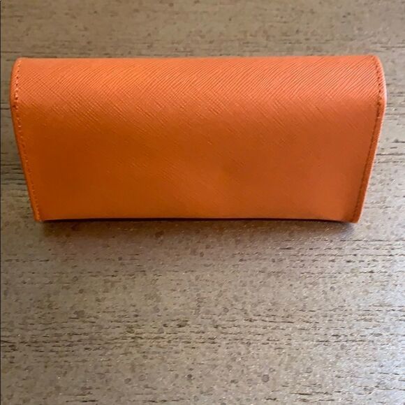 ❌Last deal❌Tory Burch sunglasses box & clot bag main image 4